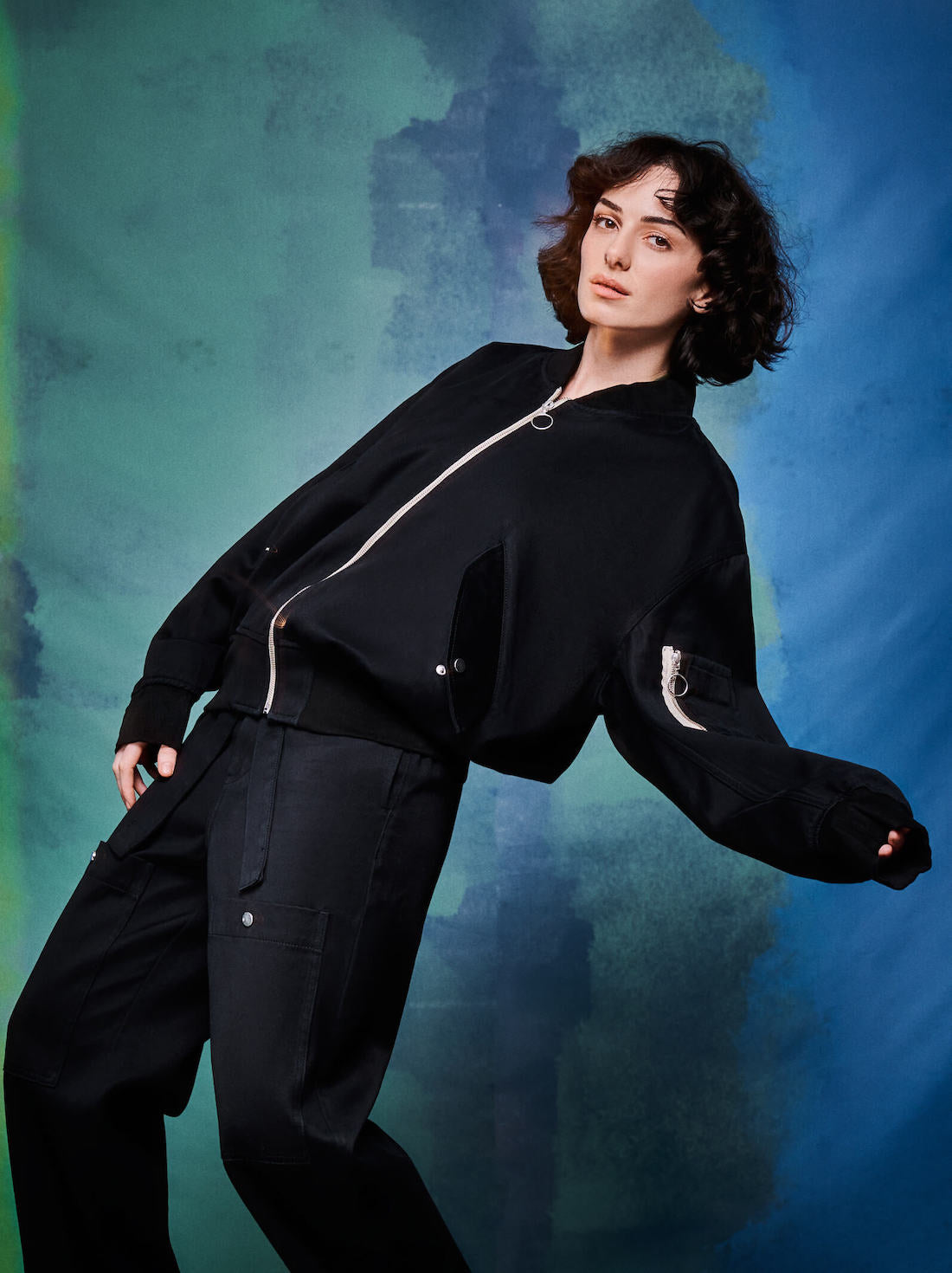 Oversize Bomber